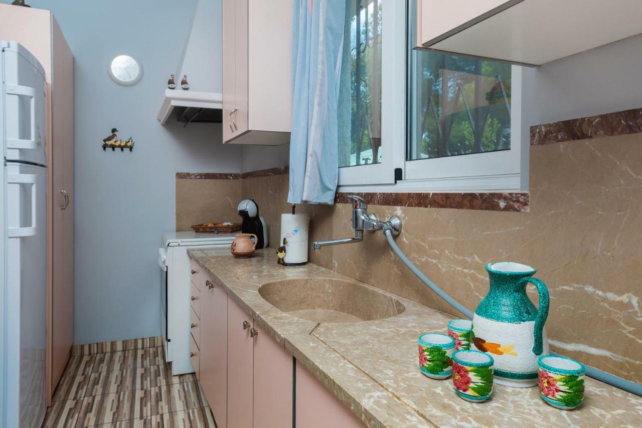 Saronic Seafront Villa Szalamína Kültér fotó